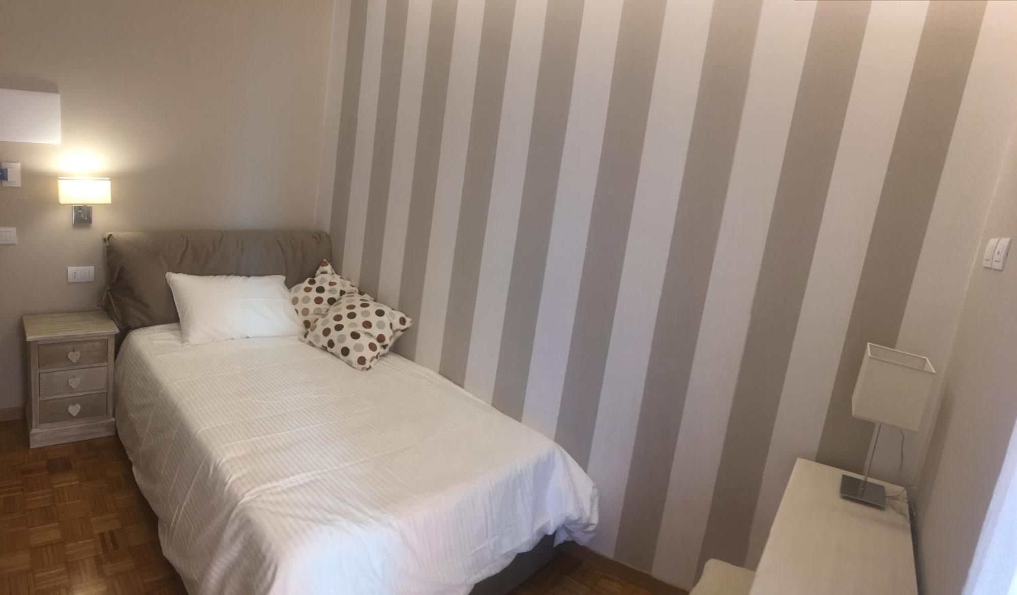 Robin Rooms Montegranaro Exterior photo